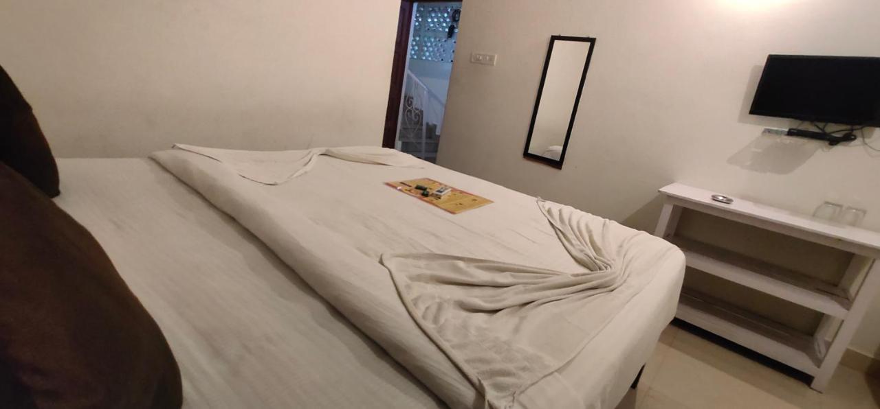 Rj14 Accommodations At Baga Beach Εξωτερικό φωτογραφία
