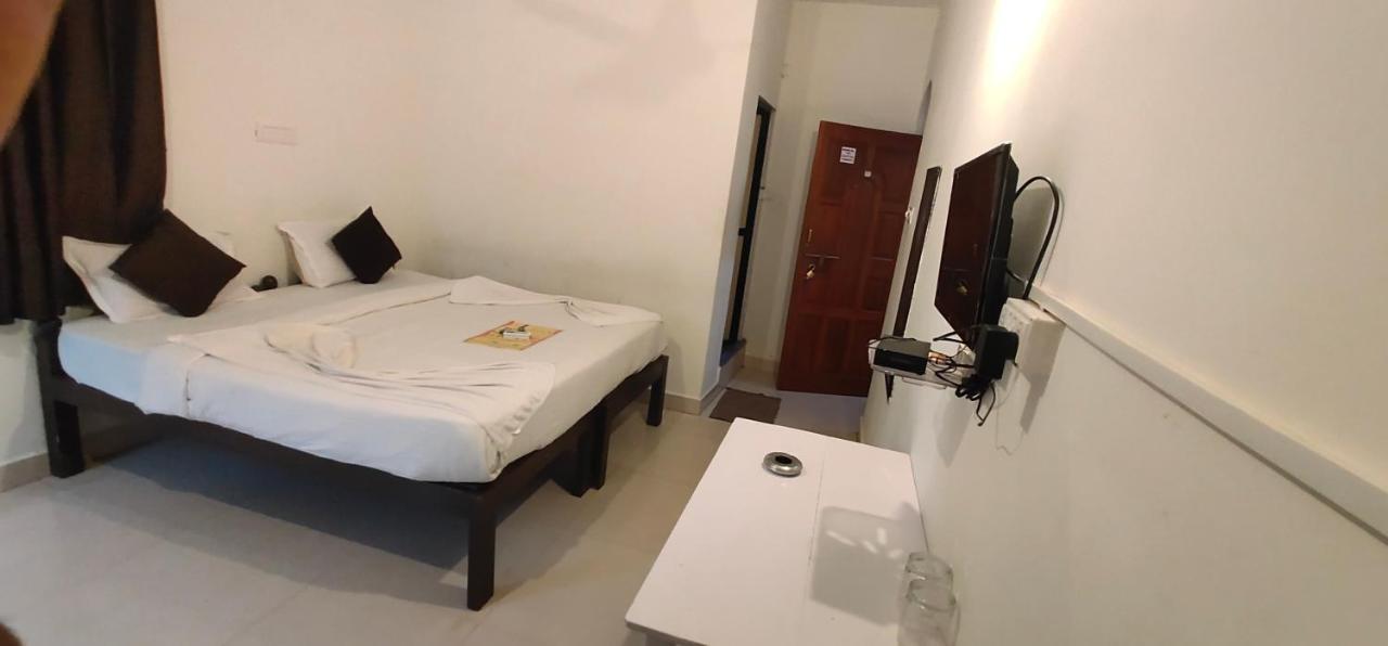 Rj14 Accommodations At Baga Beach Εξωτερικό φωτογραφία