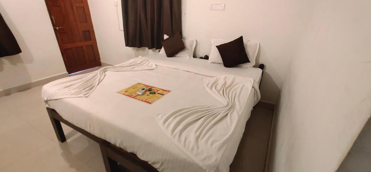 Rj14 Accommodations At Baga Beach Εξωτερικό φωτογραφία