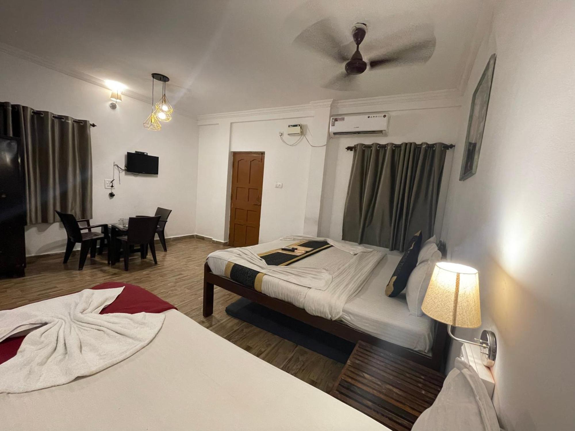 Rj14 Accommodations At Baga Beach Εξωτερικό φωτογραφία